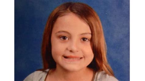 Ottawa Girl Still Missing Believed To Be With Mother Cbc News