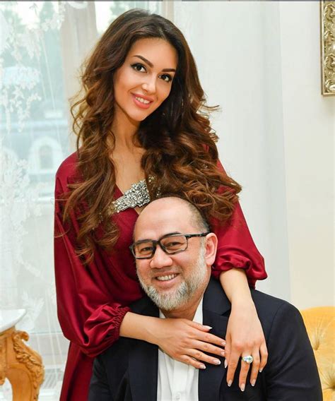 Malaysian king sultan muhammad v abdicates for russian beauty queen. Una fábula moderna de desamor: El exrey de Malasia Mohamed ...