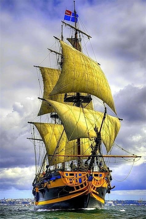 Pin By Cristiana Dourado On After Sailing Ships Old Sailing Ships