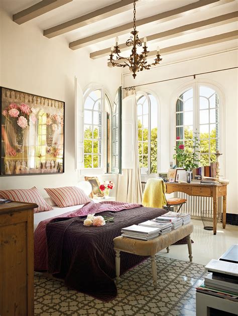 21 Charming And Comfortable Bedroom Interior Design