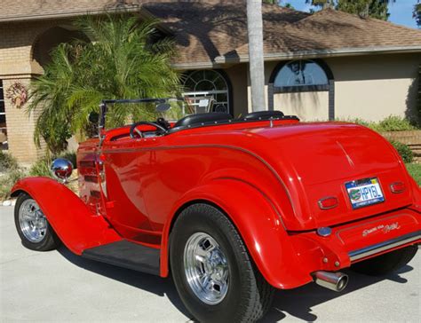 1932 Ford Roadster 3 Deuce 327 V8 400hp Red Black Convertible Top For