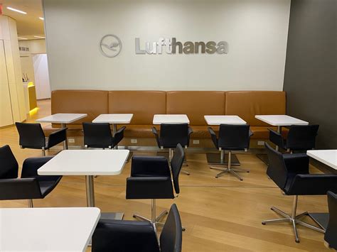 Review Lufthansa Lounge Newark Ewr Live And Lets Fly