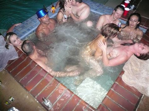 Hot Tub Sex Pic Telegraph