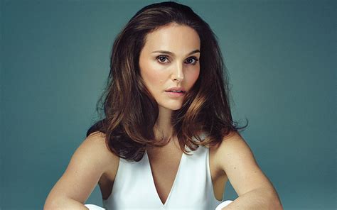 Natalie Portman Opens Up About Sexual Harassment In Hollywood