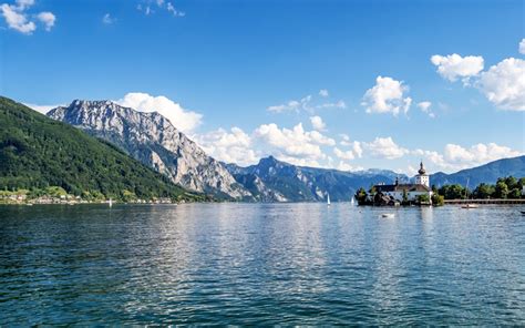 Die wassertemperaturen reichen im hochsommer von badewarm bis erfrischend. Die 10 schönsten Seen in Österreich - 2020 (inkl. Karte)