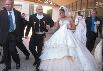 Get all the details on lupillo rivera, watch interviews and videos, and see what else bing knows. Lupillo Rivera en su boda con Mayeli | Celebrities | Pinterest