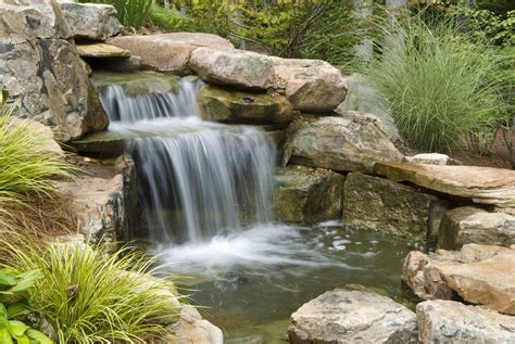 How To Build Beautiful And Cheap Waterfalls In Your Backyard