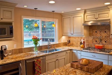This Vibrant Kitchen In The Suburbs Of Bellevue Was Designed Within The