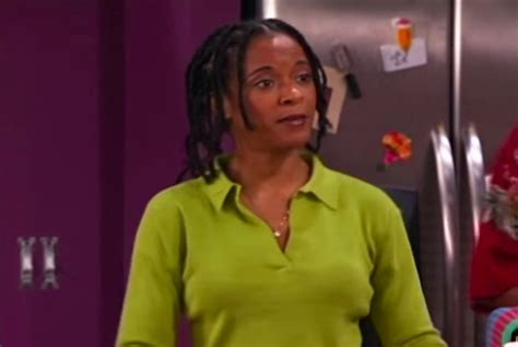 We Finally Know The Reason Why The Mom From Thats So Raven Left