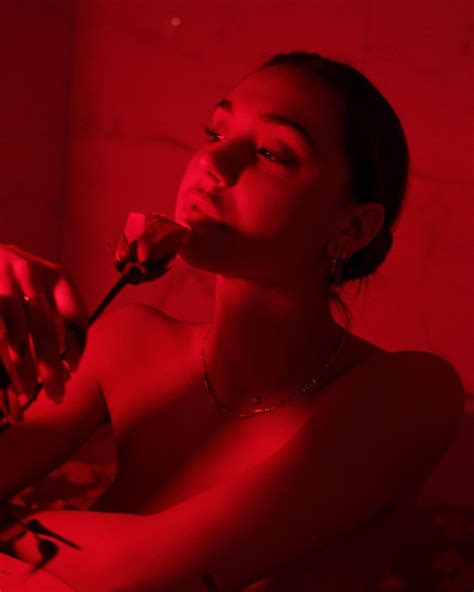 Alexis Ren Naked Bathtub Valentines Day