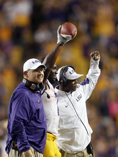 Column Lsu S Les Miles Returns But Now The Work Really Begins