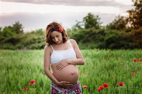 Séance Photo Femme Enceinte Dans La Nature Estelle Chhor Photographe