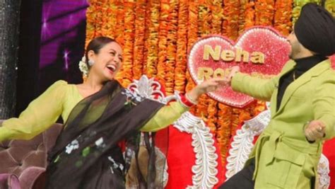 Neha Kakkar Left In Tears On Indian Idol 12 After Rohanpreet Singhs Emotional Speech
