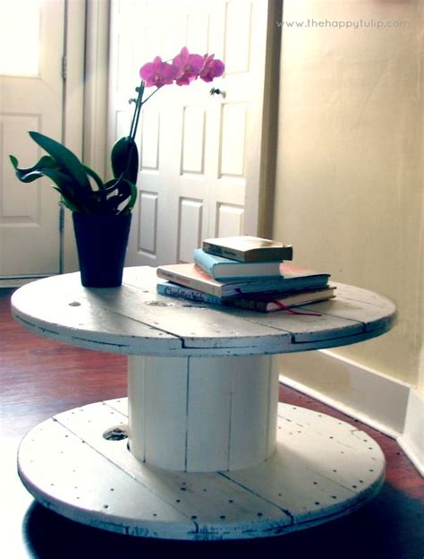 Although this isn't a durable pool table that would last for a long time, i would highly recommend building this. Fall Nesting: Spool Table DIY {Day 26} | The Happy Tulip | Diy table, Spool tables, Home diy