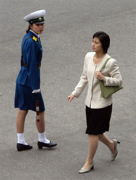 North Korean Women Embrace Western Fashion By Stealth