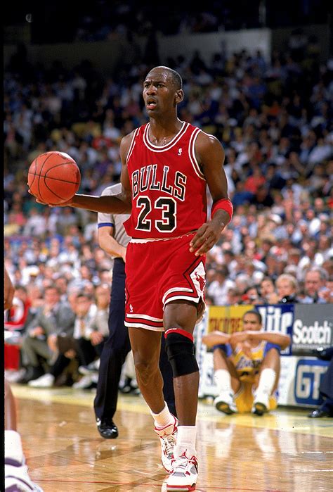 Michael Jordan Compie 60 Anni Il Compleanno Della Leggenda