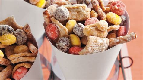 Crunchy Peanut Butter Cereal Party Mix Recipe