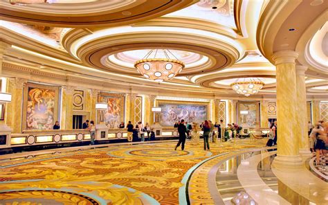 Caesars Palace Hotel Las Vegas Luxury Hotel Overlooking The Indoor Hd