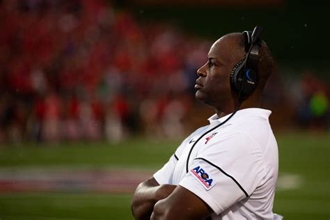 Graduate of the university of tennessee. NEW PODCAST: Turner Gill, Liberty Football Head Coach ...