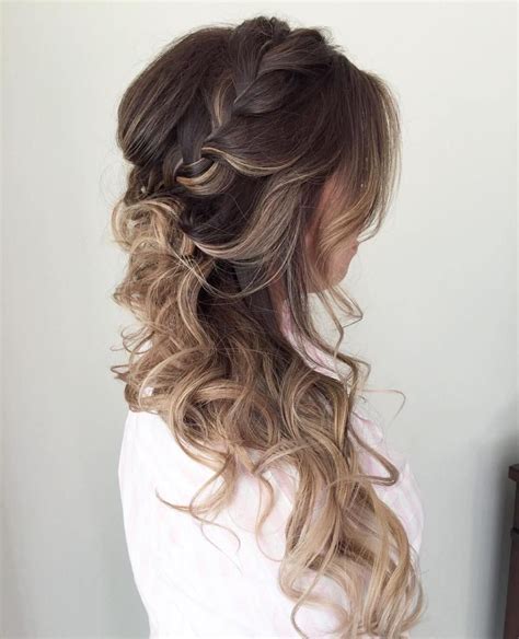 42 Sumptuous Side Hairstyles For Prom You Will Love Page 2 Eazy Glam