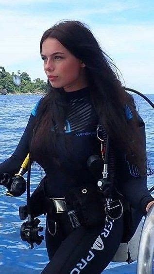 Diving Scuba Girl Wetsuit Scuba Girl Scuba Diving