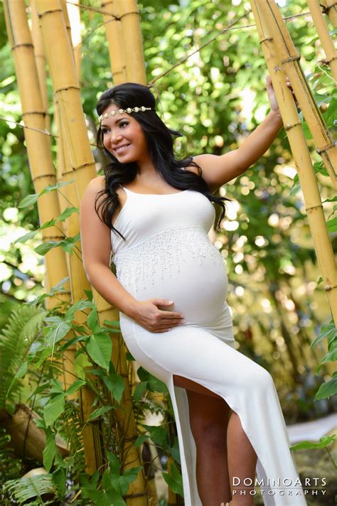 Beautiful Maternity Photo Session Of Cintya And Mike Maternity Portrait By Dominoarts