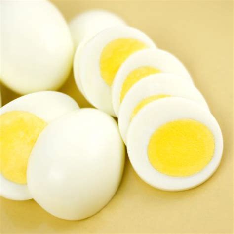 Perfect Hard Boiled Eggs With Creamy Yellow Yolks And Easy To Peel