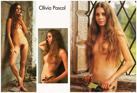 Olivia Pascal Vanessa Office Girls Wallpaper