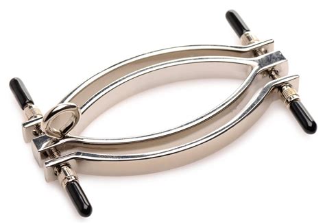 Adjustable Pussy Clamp With Leash The BDSM Toy Shop