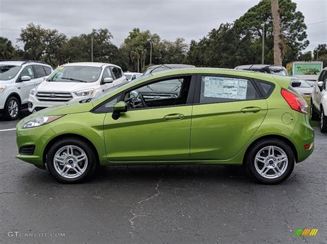 Outrageous Green 2019 Ford Fiesta Se Hatchback Exterior Photo