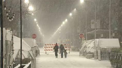 Chicago Weather Winter Storm Dumps 1 To 8 Inches Of Snow Ice Rain
