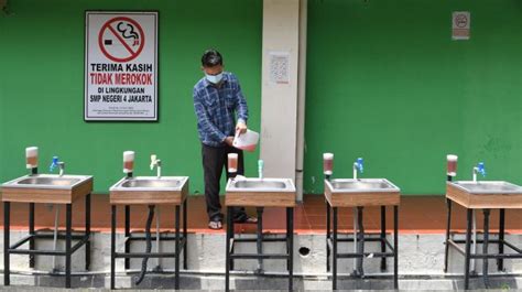 Tidak terkecuali guru bimbingan dan konseling dapatkan juga: Slabus Guru Bk Tingkat Sma : (PDF) Pelaksanaan Kunjungan ...