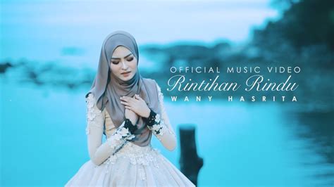 Download lagu rntihan rindu wani hasrita mp3 gratis dalam format mp3 dan mp4. Wany Hasrita - Rintihan Rindu (OST Jurnal Suraya ...