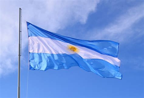 Es El DÍa De La Bandera Argentina La Trocha Estación De Noticias