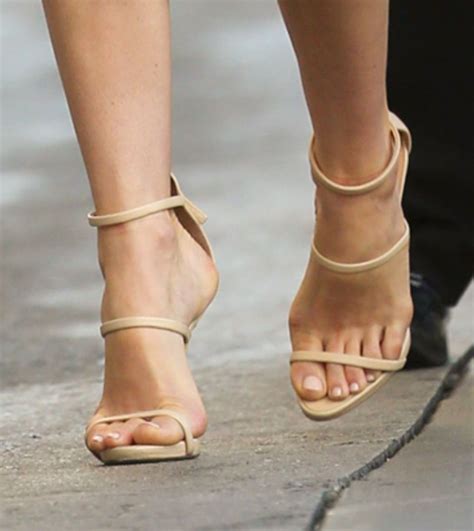 Jessica Biels Feet