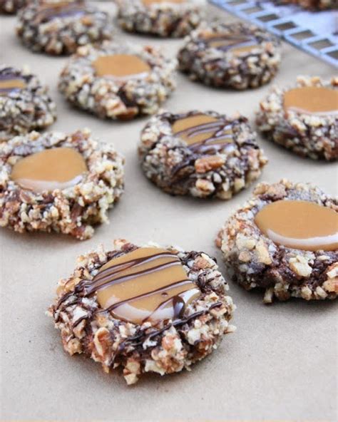 Caramel And Chocolate Turtle Thumbprint Cookies Easy Recipes Blog