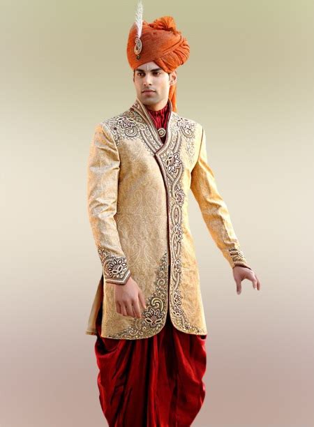 There's the budget to consider, the groom's personal taste and making sure the groom's outfit compliments what the other person in the couple. Check This Top Indian Wedding Dresses for Groom | Wedding ...