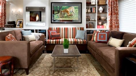 20 Beautiful Living Rooms Featuring Comforting Earth Tones