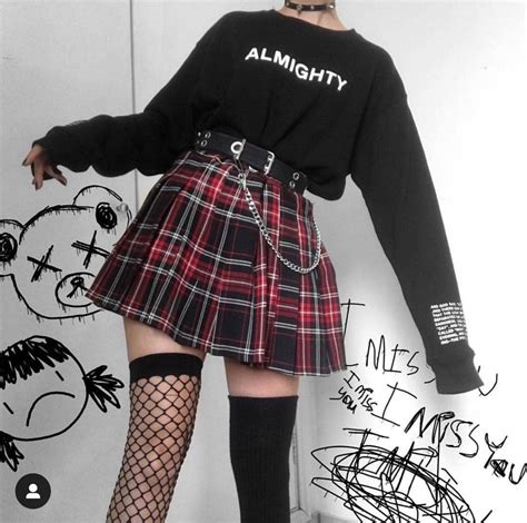 🖤 Dark Grunge Aesthetic Outfits 2021