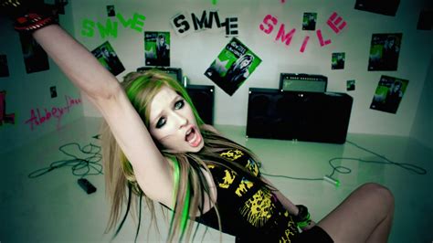 Smile Music Video Hd Avril Lavigne Photo 22213581 Fanpop