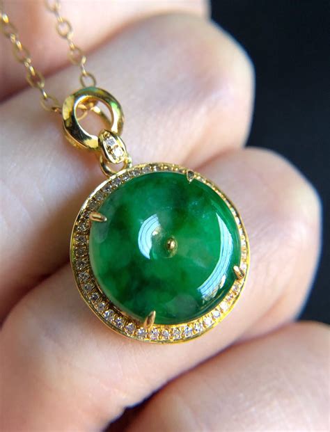 High Grade Natural Jadeite Pendant K Gold Natural Ice Species