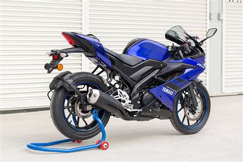 Yamaha r15 v3 price and variants: Yamaha R15 V3 Price in Nepal, Variants, Specs, Mileage ...