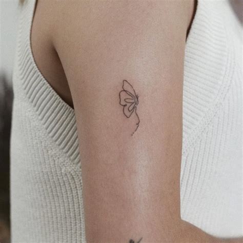 55 Crisp Minimalist Tattoo Ideas