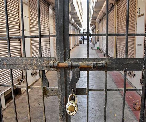 The district administration has extended the ongoing lockdown in the thiruvananthapuram corporation limit until further orders. COVID-19: Section 144 imposed in Malappuram as Kerala ...