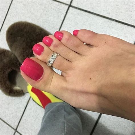 Footfetishnation Feet Nails Cute Toe Nails Pink Pedicure