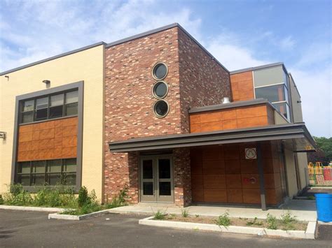 Check spelling or type a new query. Project: Ecole Victor-Lavigne | Location: St-Leonard, QC ...