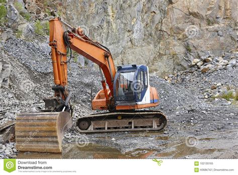 Quarry Aggregate With Heavy Duty Machinery Construction Industry Stock