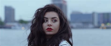 You're picture perfect blue sunbathing under moon stars shining as. Watch: Charli XCX - "Boom Clap" Video | Under the Radar ...