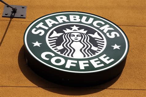 Dumb Starbucks Starbucks Logo Wallpaper Hd Brands 4k Wallpapers