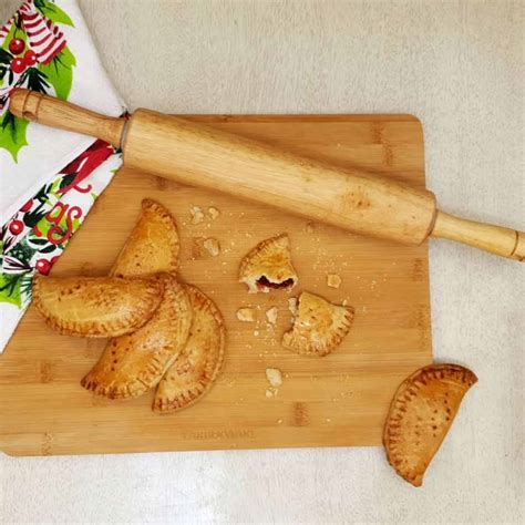Guava Empanadas Recipe How To Make In Simple Steps